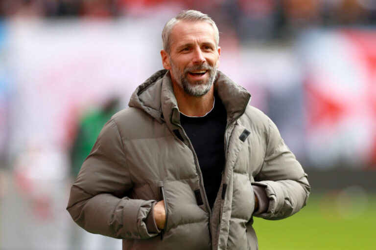 Bournemouth confirma novo treinador, mas só para a próxima temporada